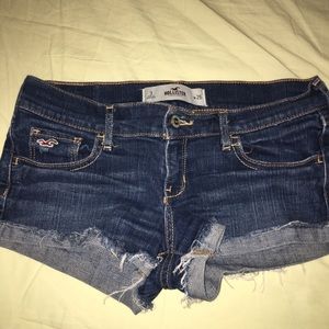 HOLLISTER SHORTS